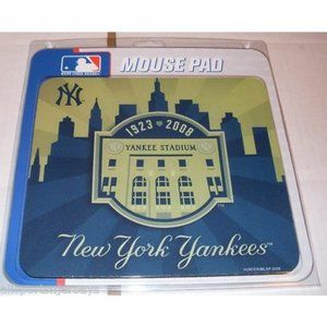 MLB New York Yankees 9"x9" Mouse Pad 1923-2008 Yankee Stadium